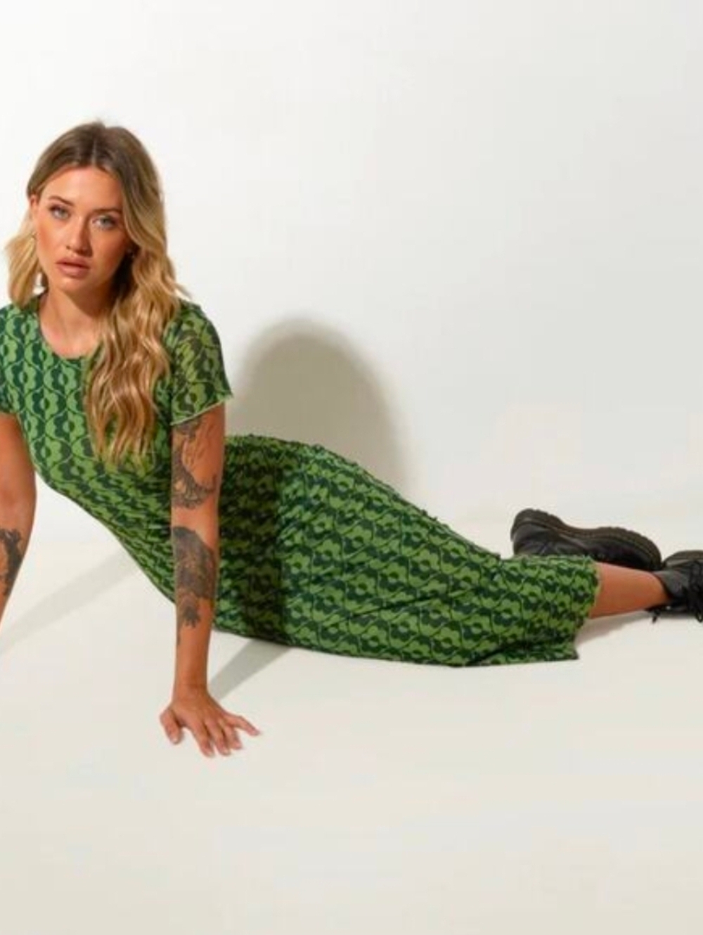 Motel Rocks Happyella Dress In Wavy Daisy Green NWT